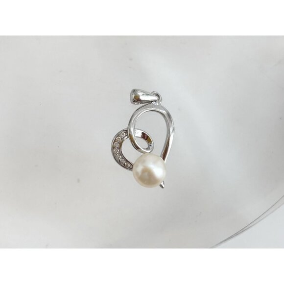 Heart Shaped Pearl Adorned Tiny Sterling Silver 925 Vintage Pendant | Charm - Picture 6 of 9